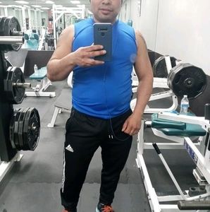 Meet your Posher, Abelino